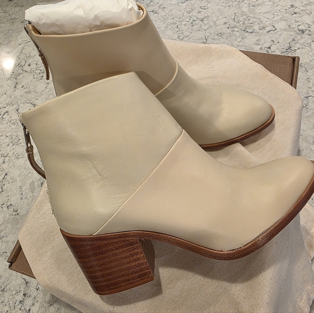 Nisolo Dari Heeled Boots Bone/ Ivory Women's Size 6